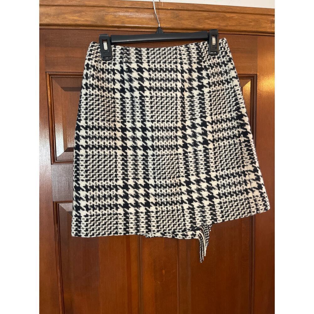 Eddie Bauer wool blend wrap skirt size 2 - Picture 4 of 4